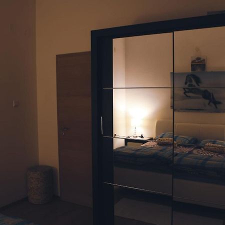 Apartments Krapec Jezdovec エクステリア 写真