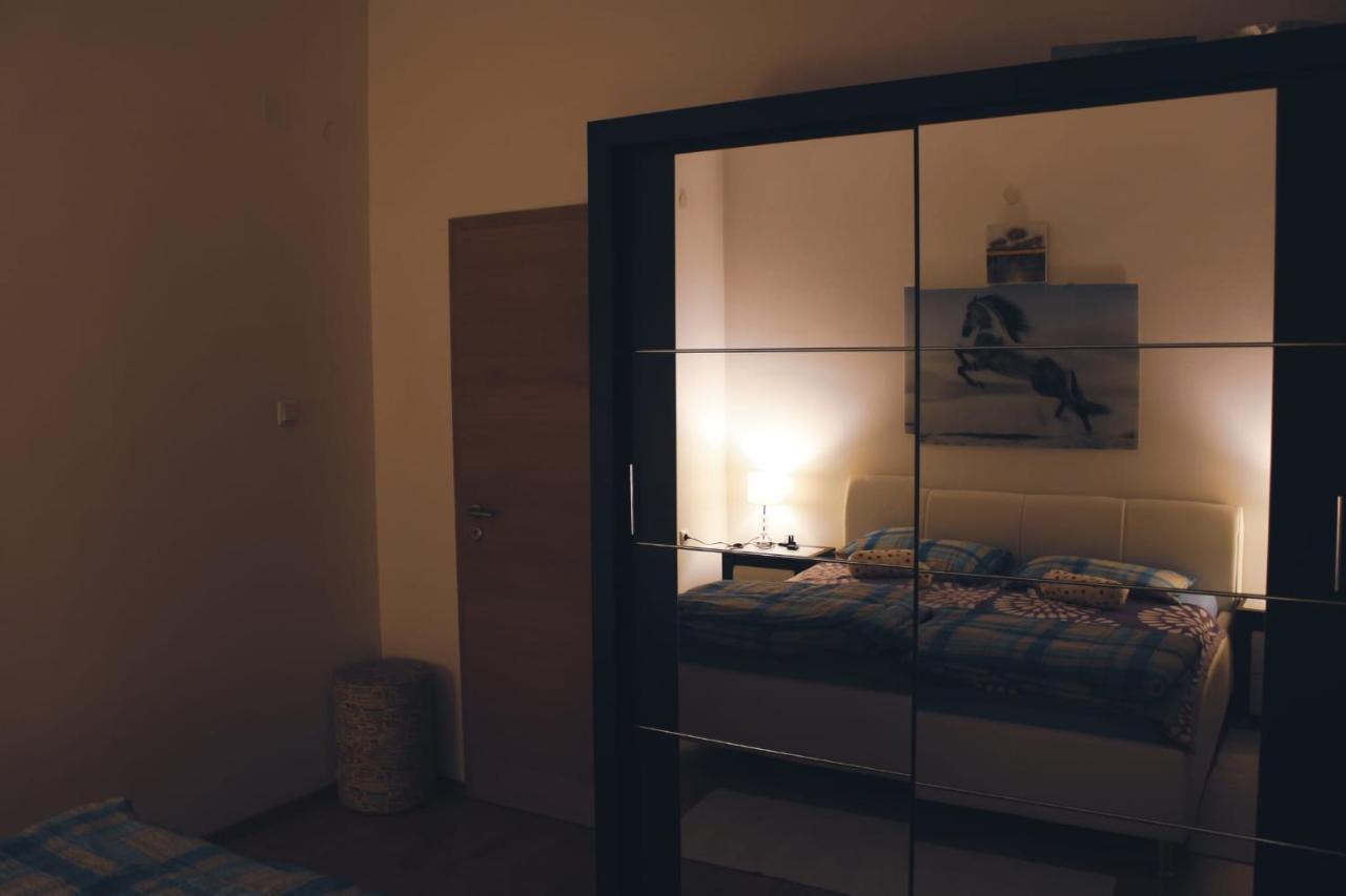 Apartments Krapec Jezdovec エクステリア 写真