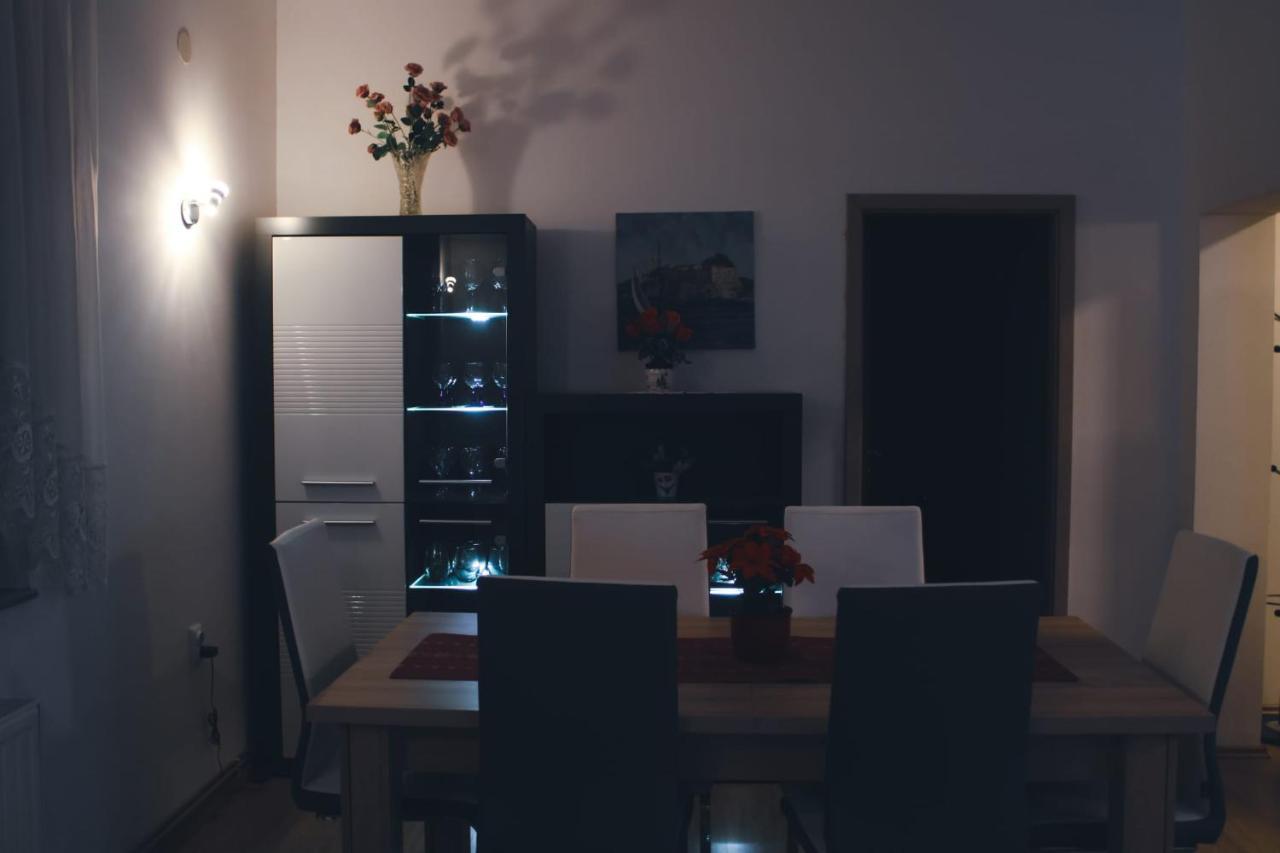 Apartments Krapec Jezdovec エクステリア 写真
